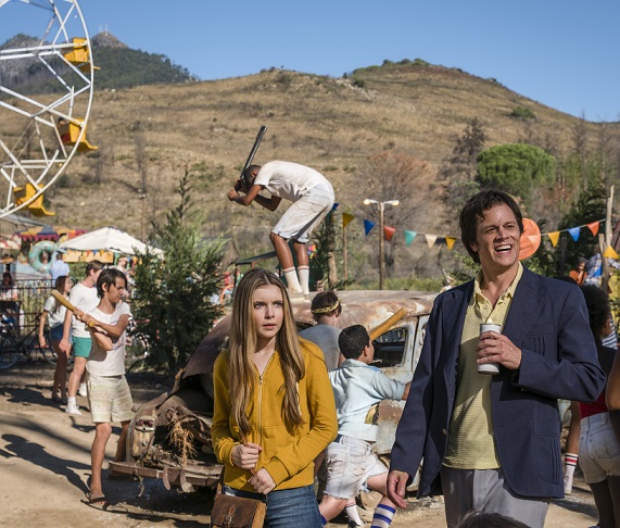 (L-R) Eleanor Worthington-Cox and Johnny Knoxville in the film, ACTION POINT by Paramount